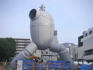 実物大鉄人28号 6日目 正面より撮影