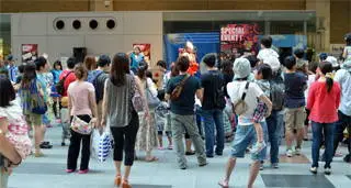 ステージ前の様子。
