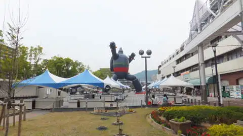 今日、突然、大量のブースが出現してました。